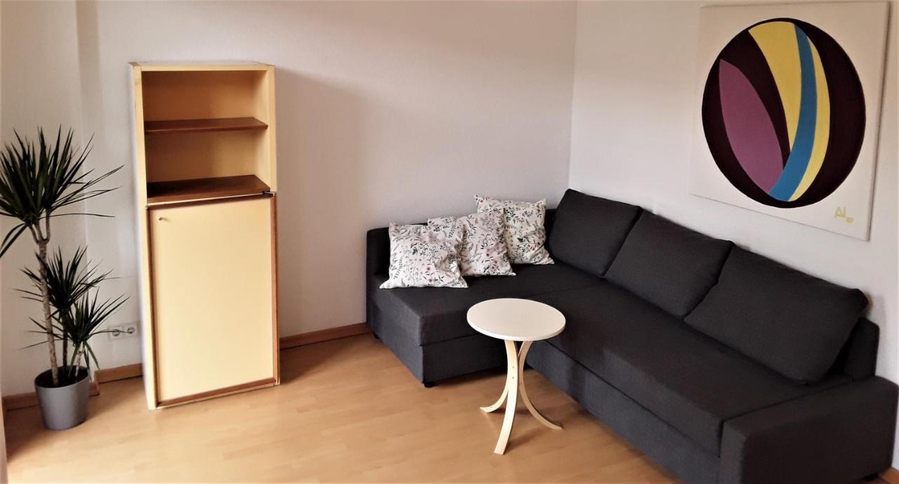 Schöne, ruhige Zweiraumwohnung im angesagten Altlindenau Leipzig Exterior foto