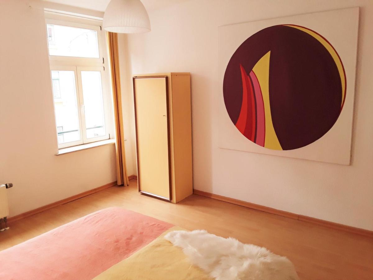 Schöne, ruhige Zweiraumwohnung im angesagten Altlindenau Leipzig Exterior foto